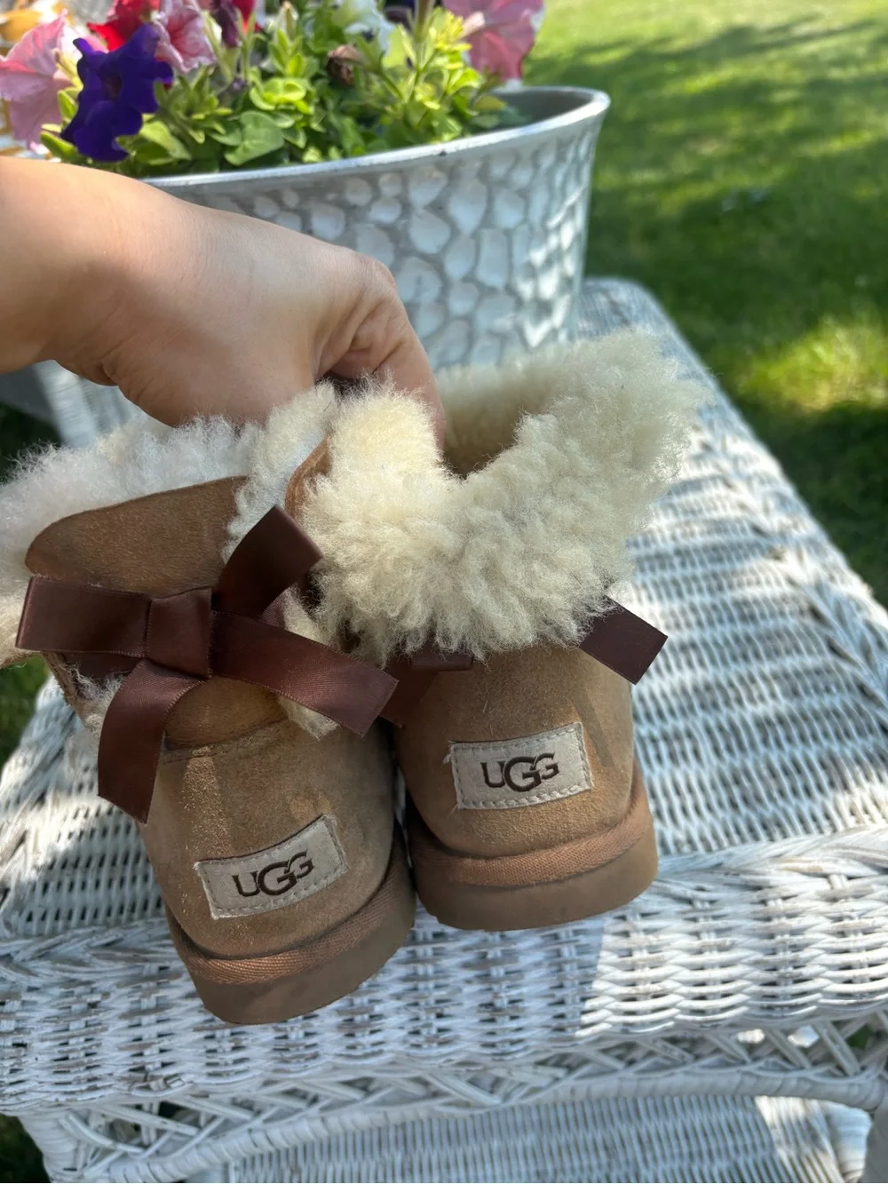 Classic Sheepskin Lined Short Boots - Chestnut Brown Bow